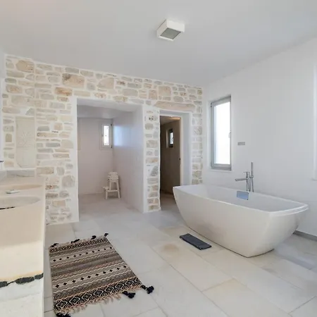 Villa Luxury Aethra -island Living Paros- Sotires