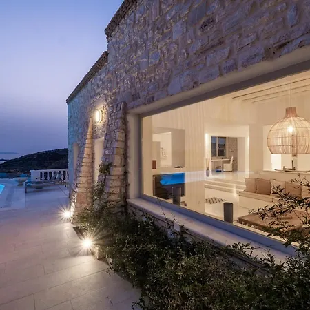 Luxury Aethra -island Living Paros- Villa