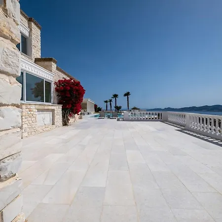Luxury Aethra -island Living Paros- Sotires